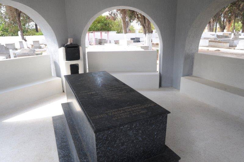 maroc kenitra cimetiere juif tombe rebbi yahia benaroch ZBL 0576 (3)
